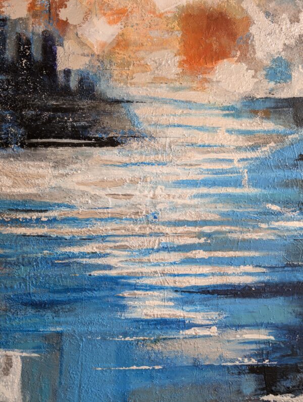 Abstraktes Acrylbild „Hoffnung im Licht“ – urbane Landschaft mit Blautönen, Kupferakzenten & Blattsilber, reflektierend & lichtdurchflutet